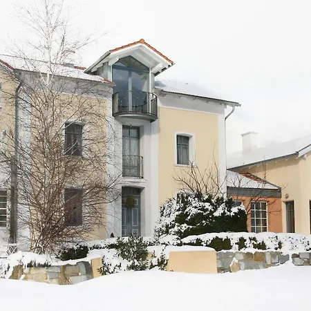 Chiemseevilla Guest house *